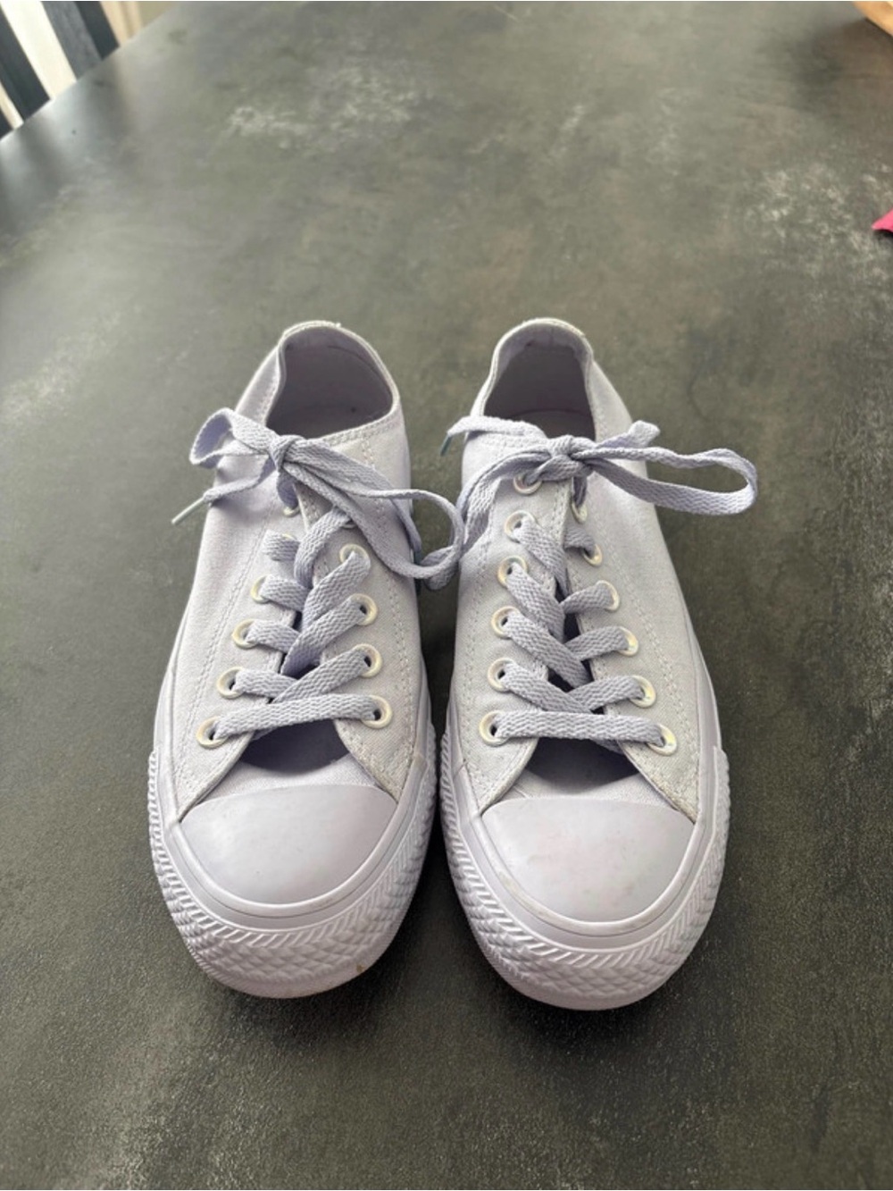 Converse Low-Top Sneakers in Light Lavender